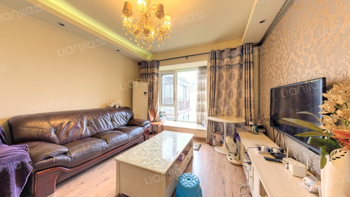 橙郡三期二手房实景图