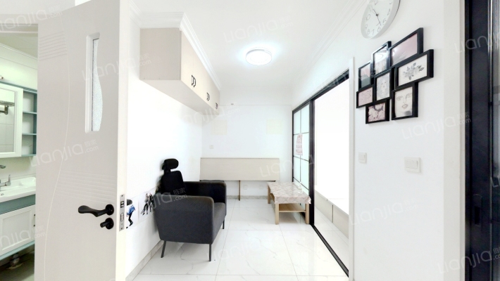 叠翠花香二手房实景图