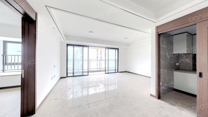 万科星光天空之城二手房实景图