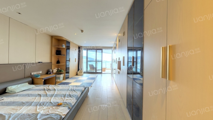 天成中央海岸二手房实景图