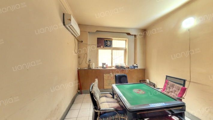 纺织品家属院二手房实景图