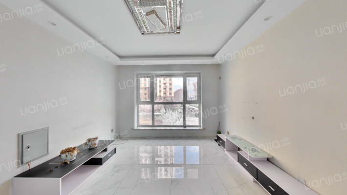 雨润星雨华府二手房实景图