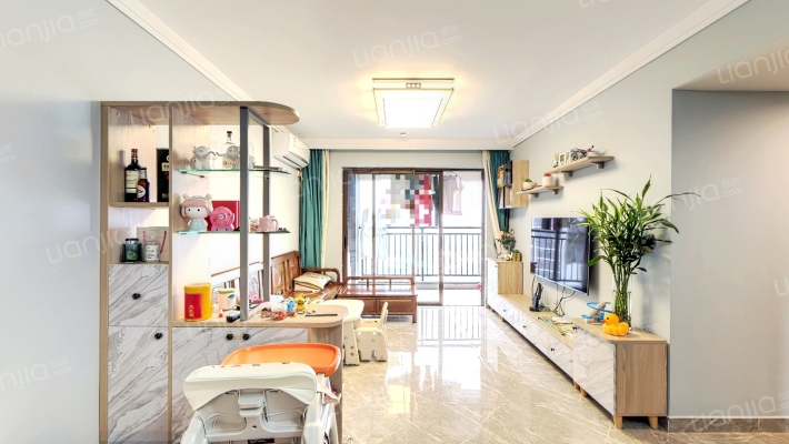 碧桂园美的水木清华二手房实景图