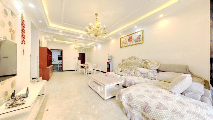 泰祺棕榈湖三期二手房实景图