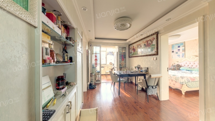 香周路二手房实景图