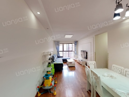 整租·地铁首座 3室1厅 东南