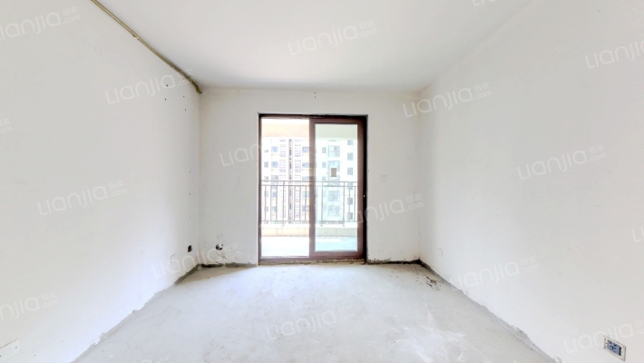 鸿景中央府二手房实景图