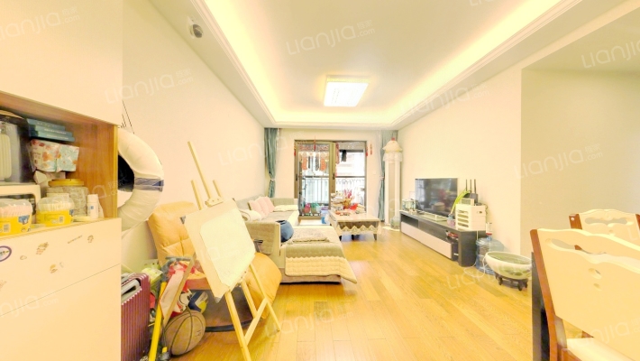 万科翡翠玖玺二手房实景图