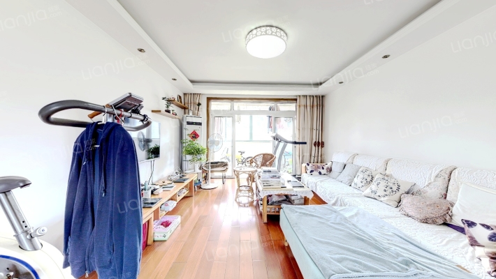 莲杨苑二手房实景图