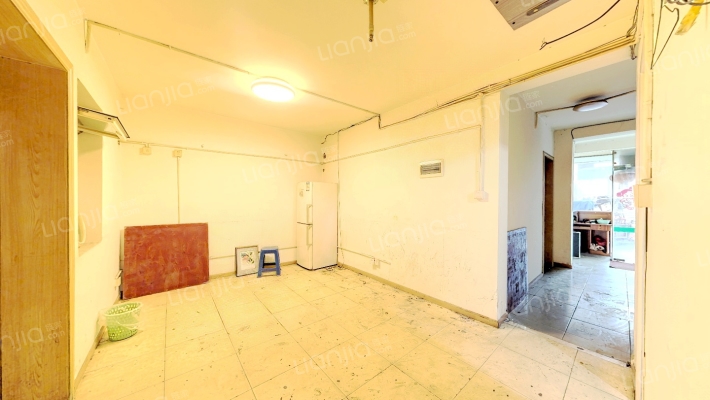 营兴街2号二手房实景图