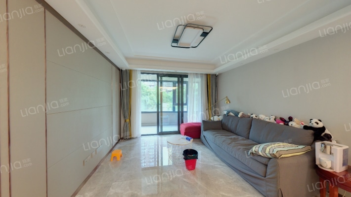 雅居乐旭辉藏珑府二手房实景图