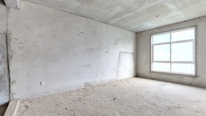 温泉水镇二手房实景图