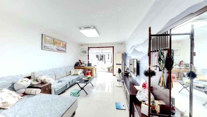 泊爱家园二手房实景图