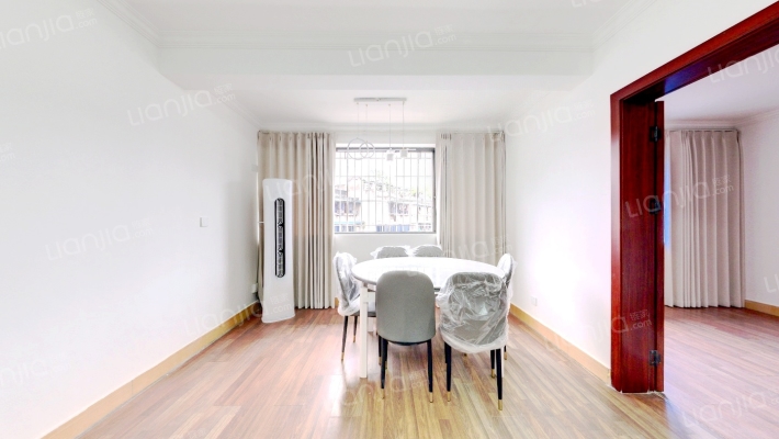 拓展大厦二手房实景图