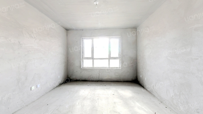 城市37度二手房实景图