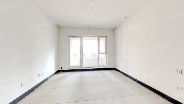 融创城二手房实景图