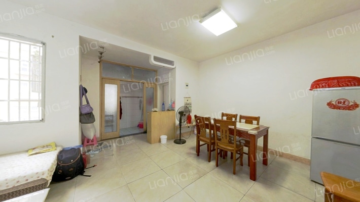 洛阳东路健康小区二手房实景图