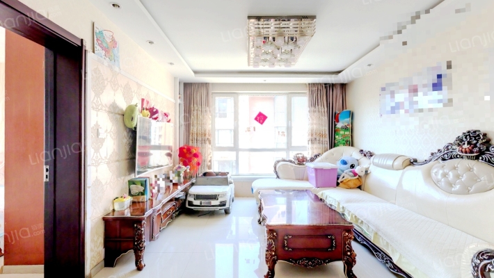 雷明雅阁二手房实景图