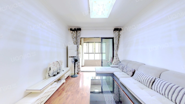 保利香槟国际二手房实景图