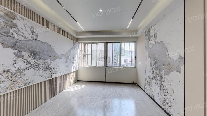 南源商业街二手房实景图