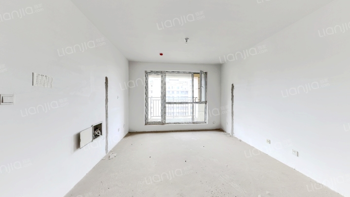 金沙巴黎花园二手房实景图