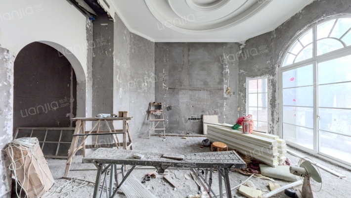 晋愉绿岛蓝溪二手房实景图