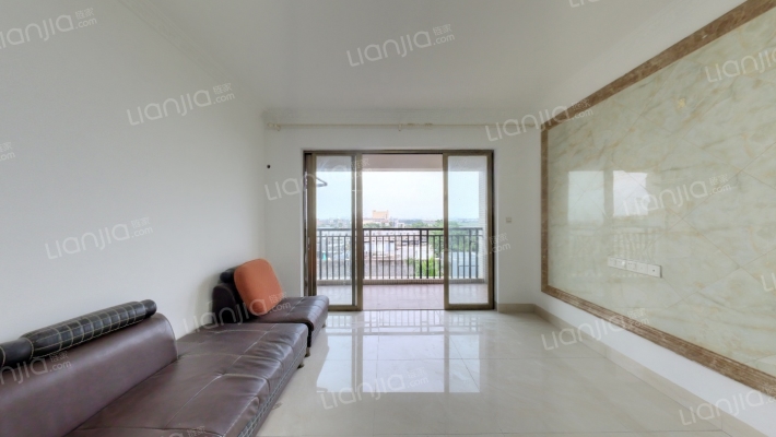 大岗翡翠蓝湾南区二手房实景图