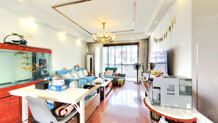 诚中城公寓二手房实景图