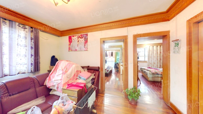 万隆花苑二手房实景图