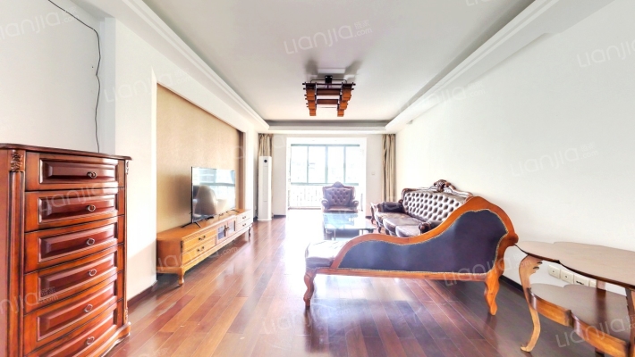 圣骊澳门苑二手房实景图