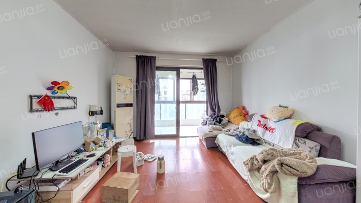 鸿意万嘉二手房实景图