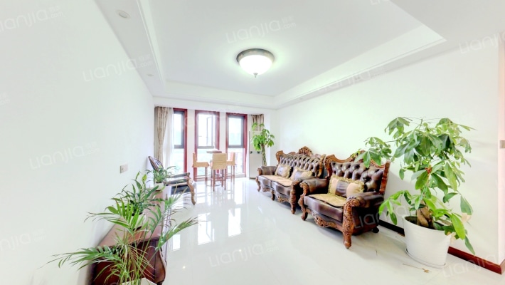 东郡名苑二手房实景图