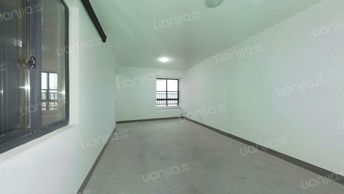 桑梓苑西区二手房实景图