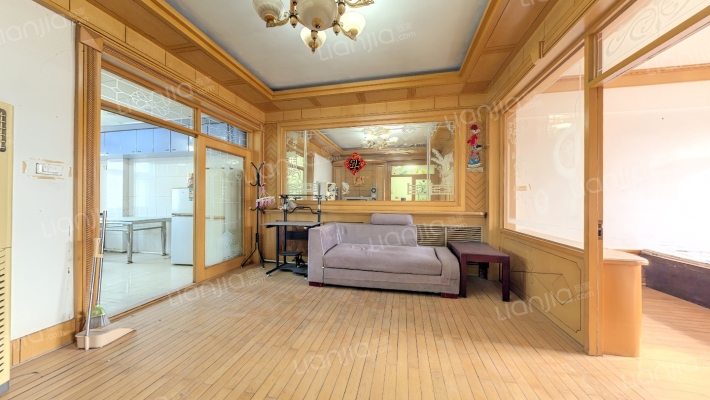 交通队散盘二手房实景图