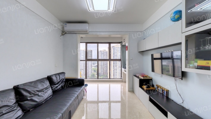 蓝光花满庭三期北区二手房实景图