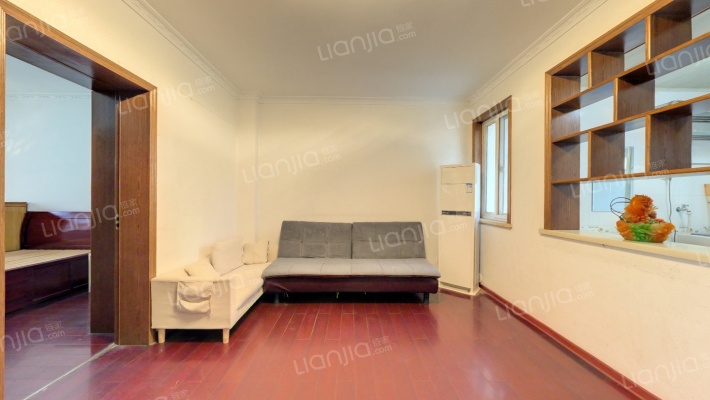 新光花园二手房实景图