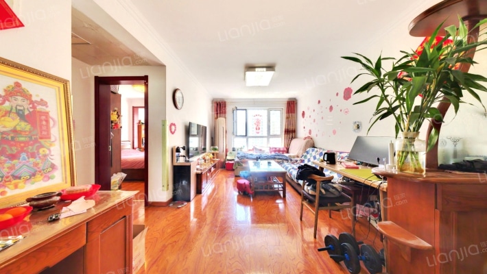 海尔鼎世华府C区二手房实景图