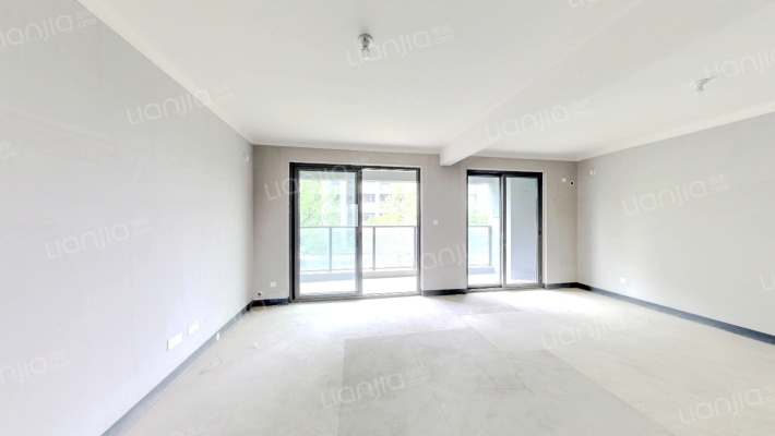 融创碧桂园霞客映二手房实景图