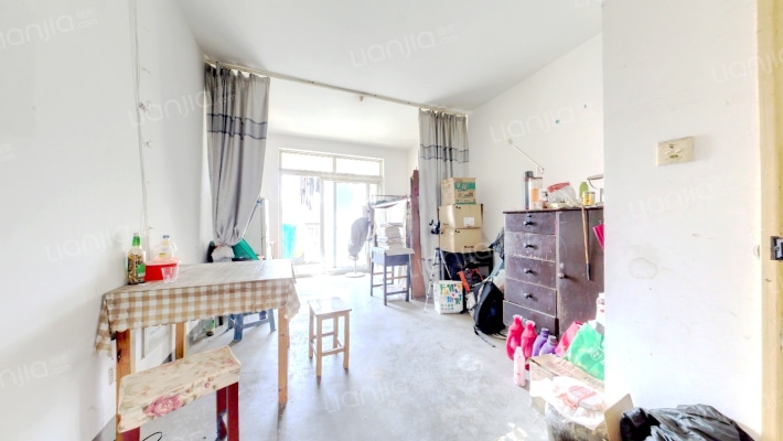 新顾村大家园B区二手房实景图