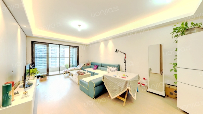 世茂璀璨天城二手房实景图