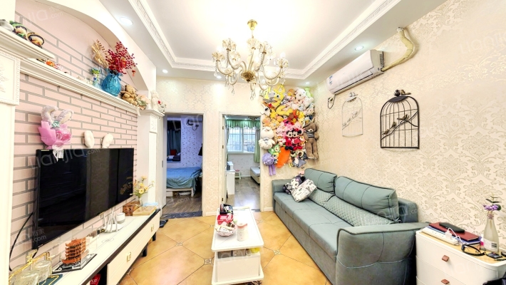 和泓四季B3区二手房实景图