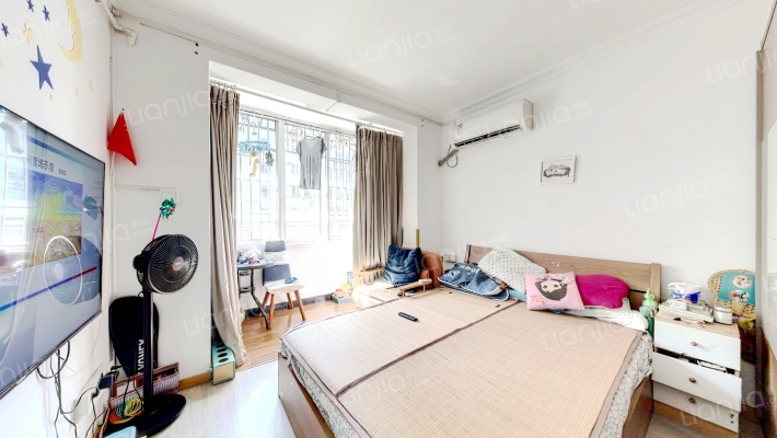 泰和路678弄二手房实景图