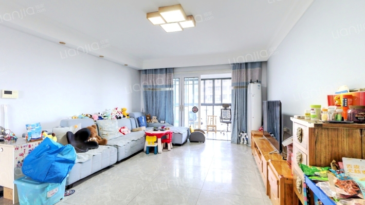 怡景江南二手房实景图