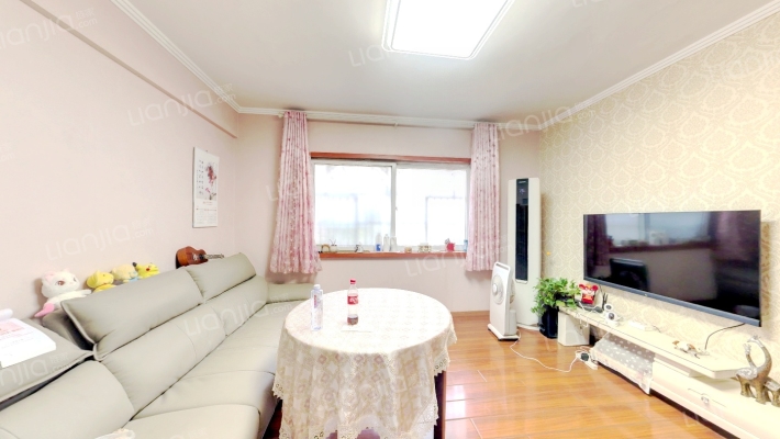 新时代广场二手房实景图