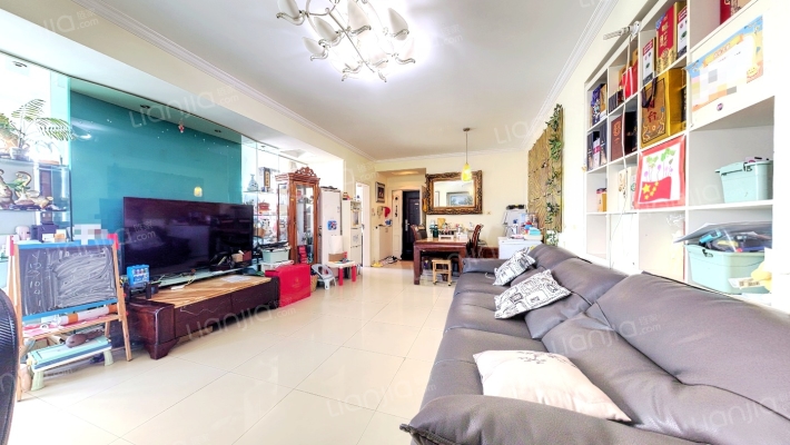 东方广场二手房实景图