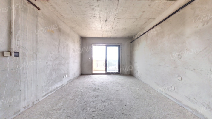 御岛财富二手房实景图