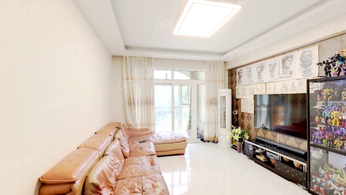 第五郡四号地二手房实景图