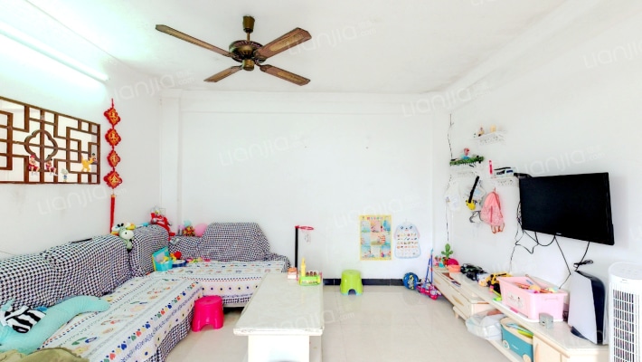 江滨花园一期二手房实景图