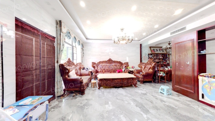 时代糖果别墅区二手房实景图