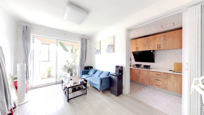 龙湖蓝湖公馆南区二手房实景图